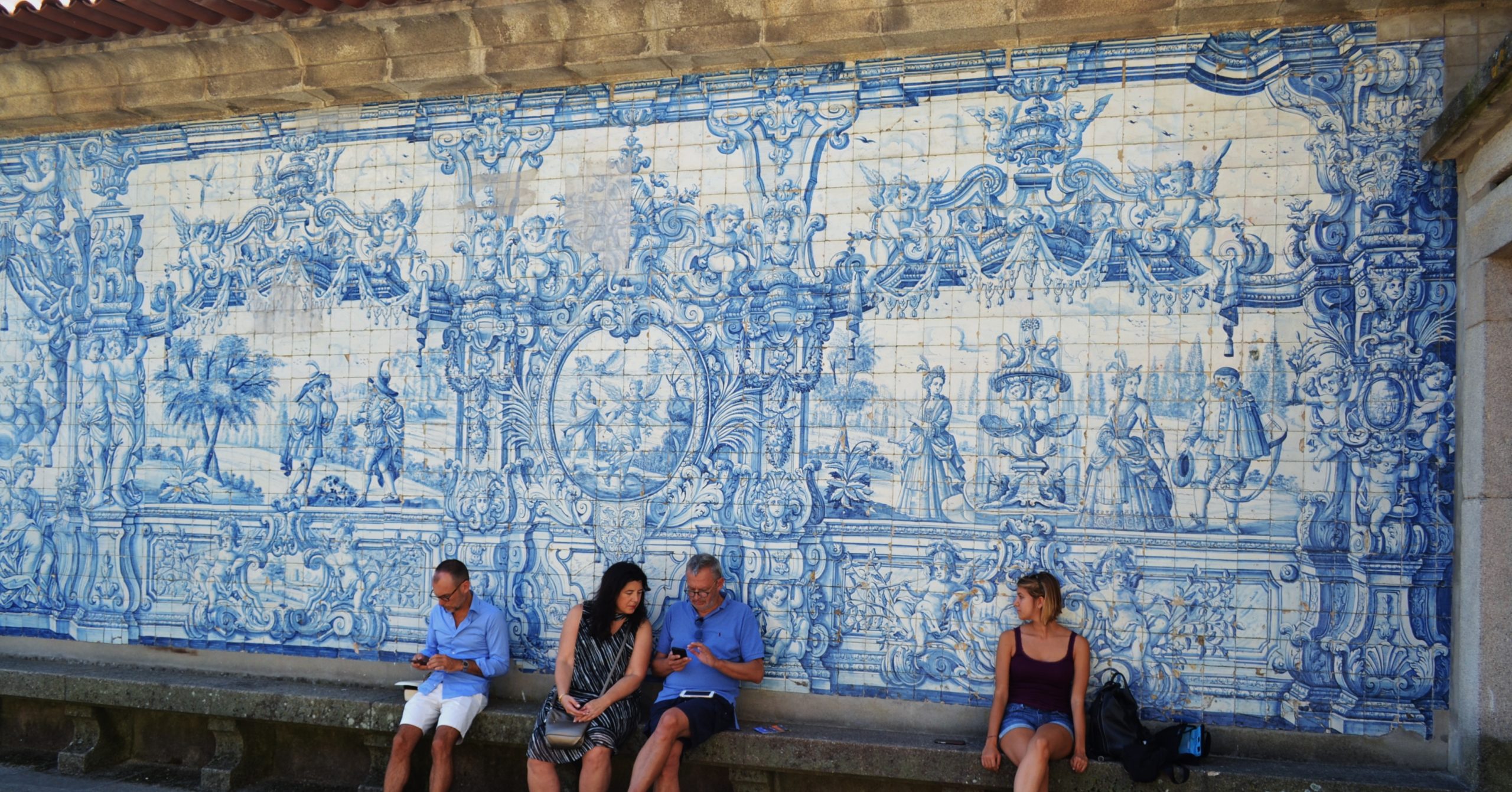 cattedrale-sè-portogallo-muro-azulejos