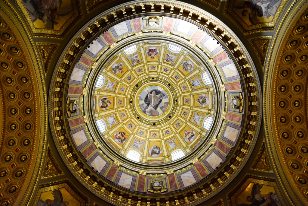 Cupola della Basilica di santo Stefano a Budapest